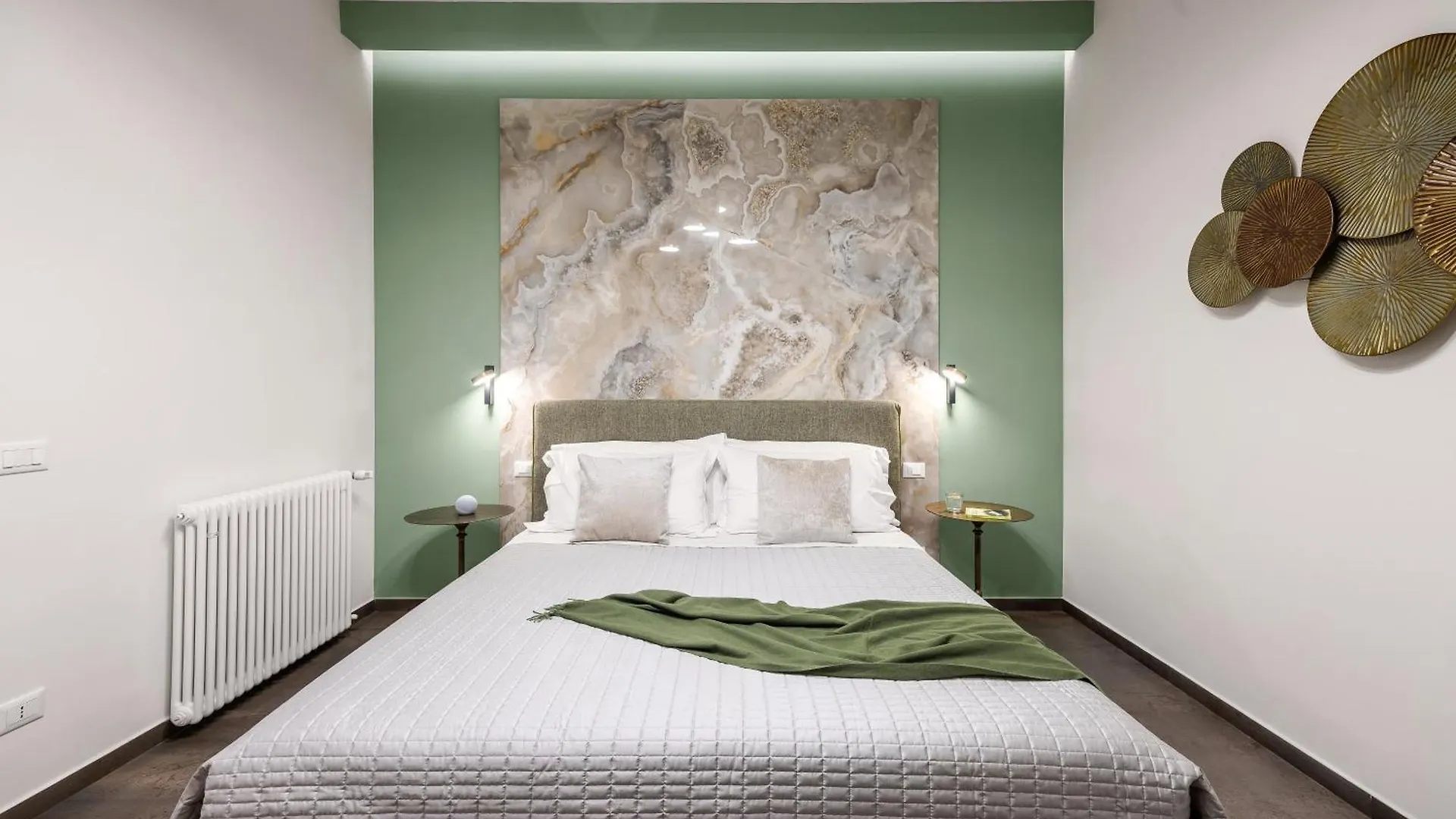 Casta Diva Fervore Apartments 巴勒莫 0*,  意大利